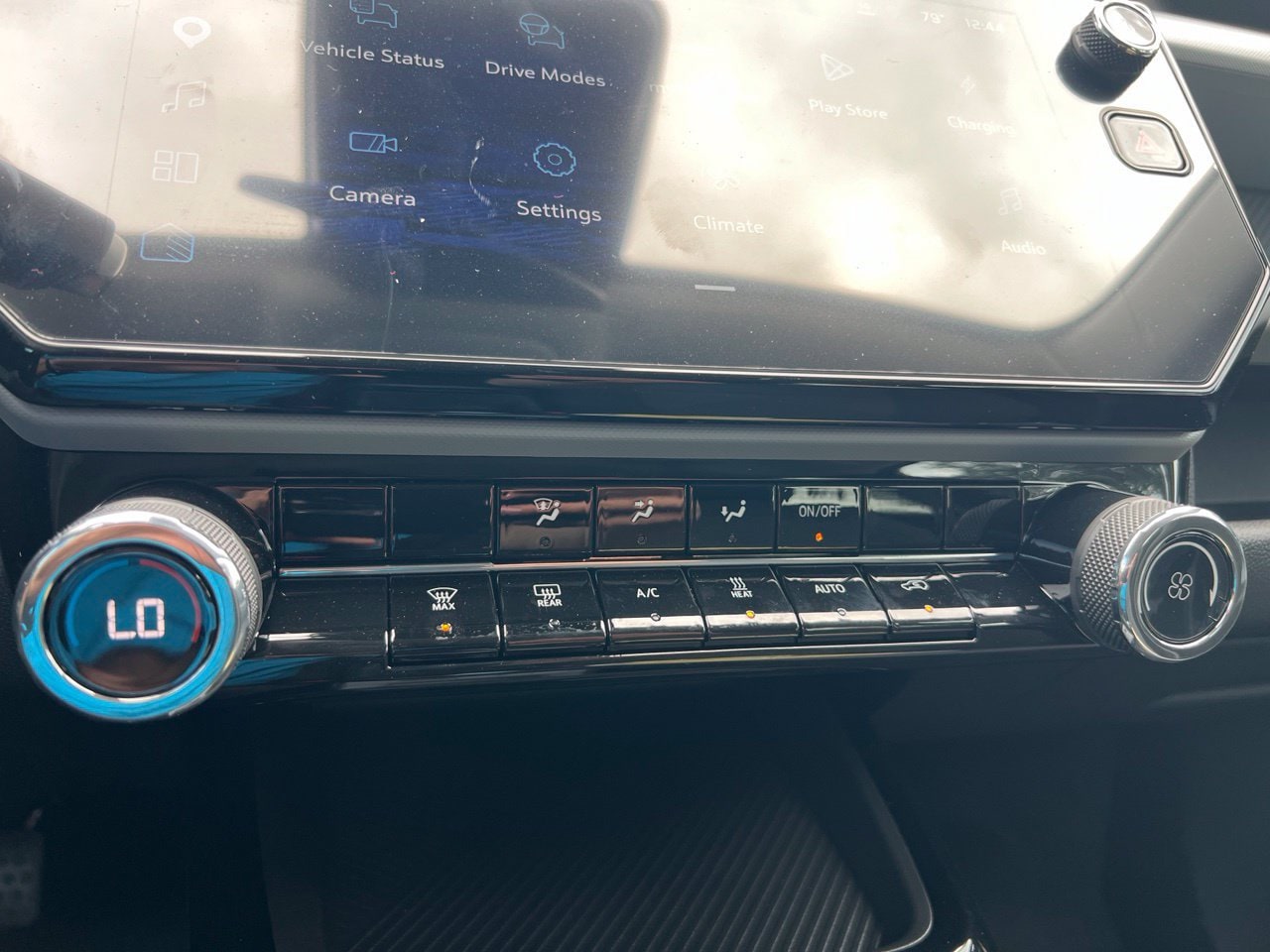 2027 Chevrolet Bolt LT, photo 21