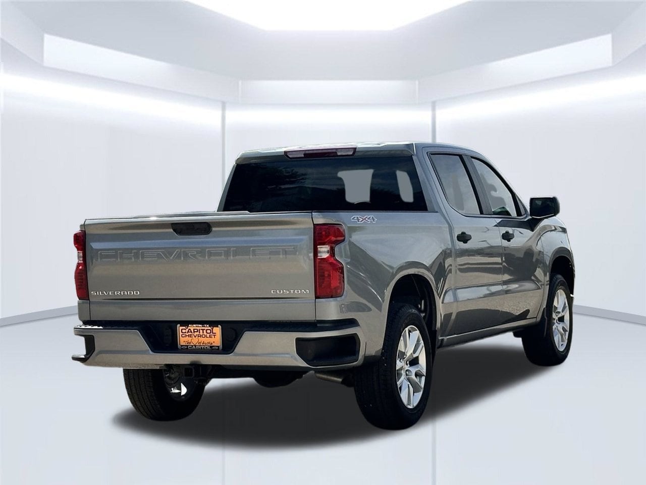 2026 Chevrolet Silverado 1500 Custom - Photo 8