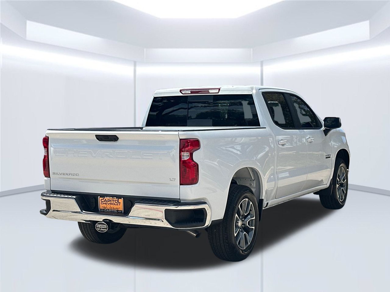 2026 Chevrolet Silverado 1500 LT - Photo 6