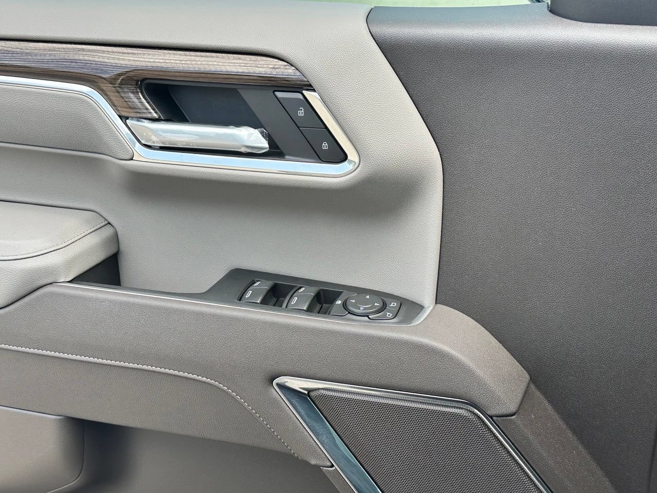 2026 Chevrolet Silverado 1500 LT - Photo 24