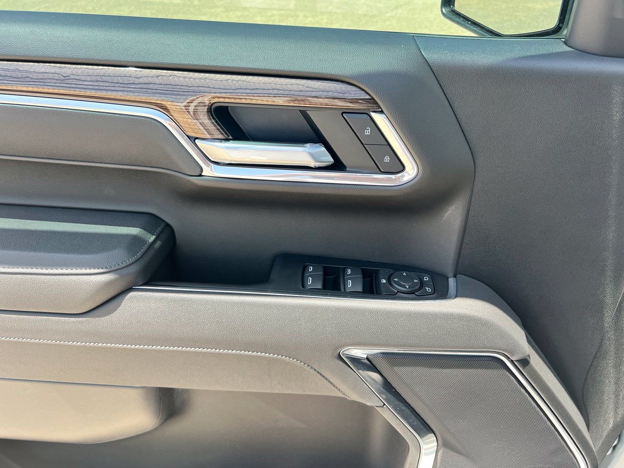 2026 Chevrolet Silverado 1500 LT - Photo 24
