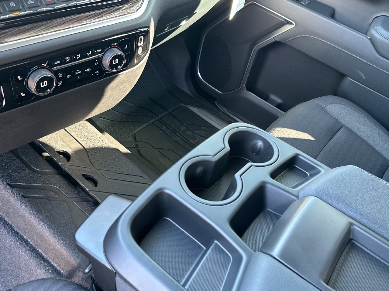 2026 Chevrolet Silverado 1500 RST - Photo 27