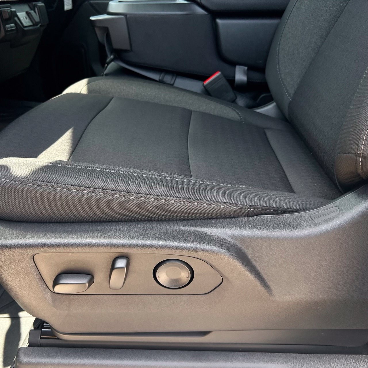 2026 Chevrolet Silverado 1500 Custom - Photo 25
