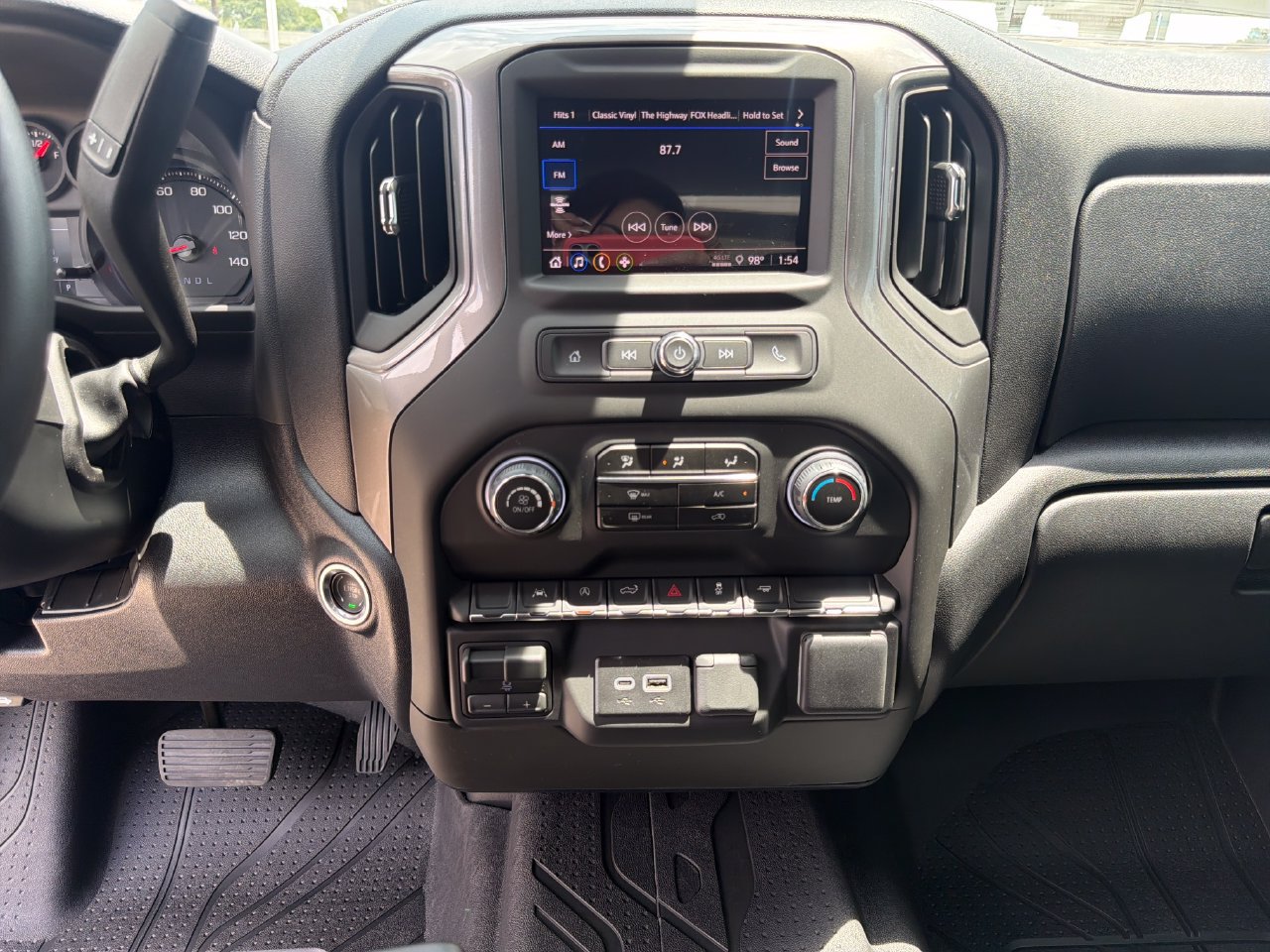 2026 Chevrolet Silverado 1500 Custom - Photo 19