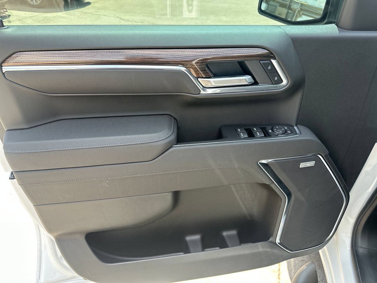 2026 Chevrolet Silverado 1500 RST Truck, photo 10