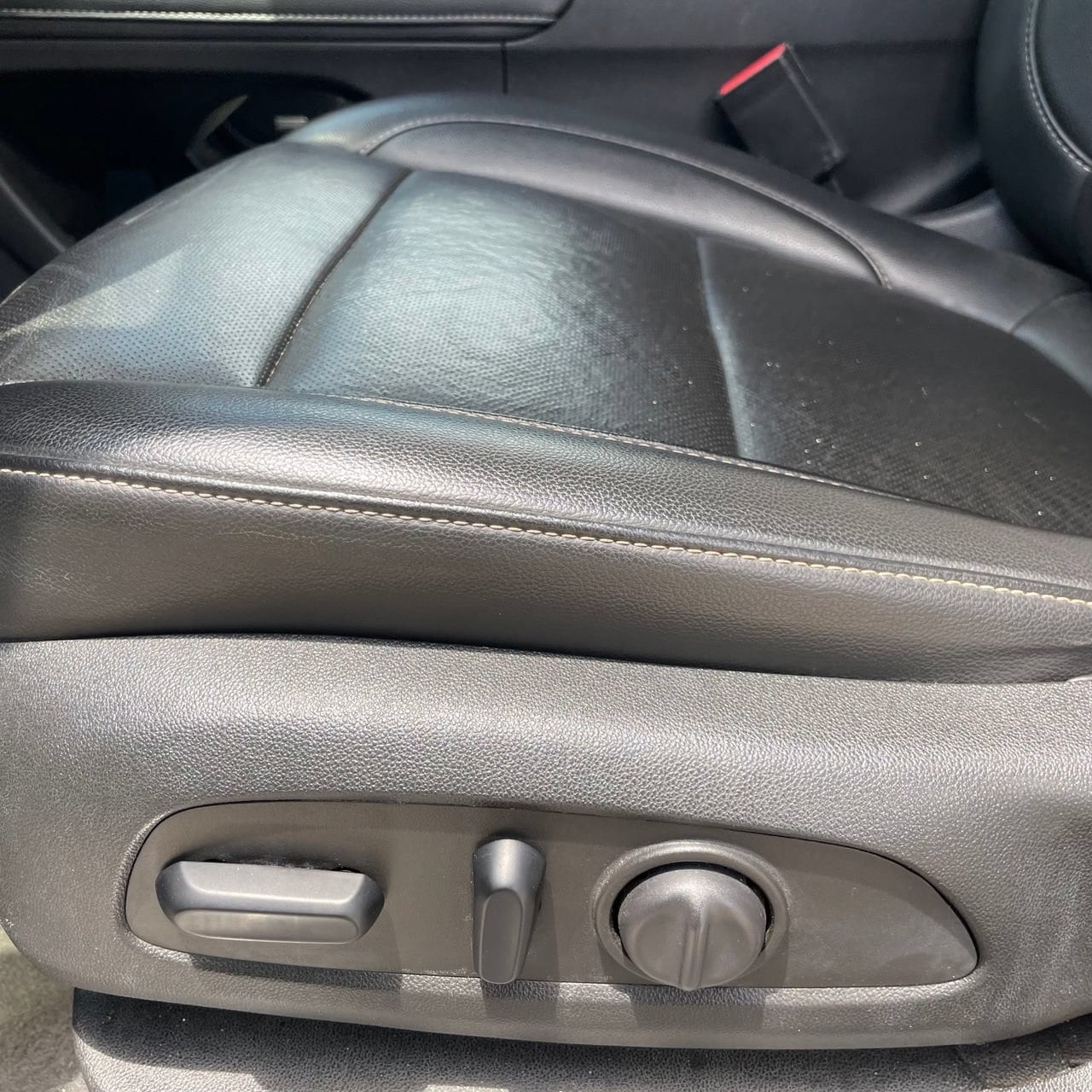 2023 GMC Acadia SLT - Photo 22