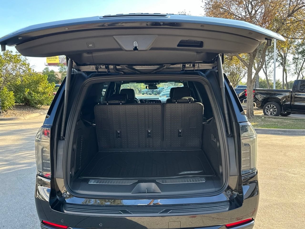 2026 Chevrolet Suburban Z71, photo 28