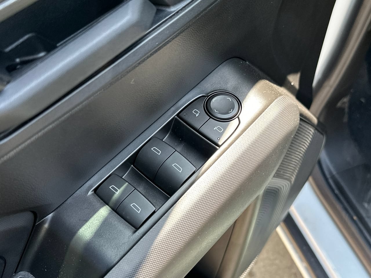 2026 Chevrolet Colorado Work Truck - Photo 12