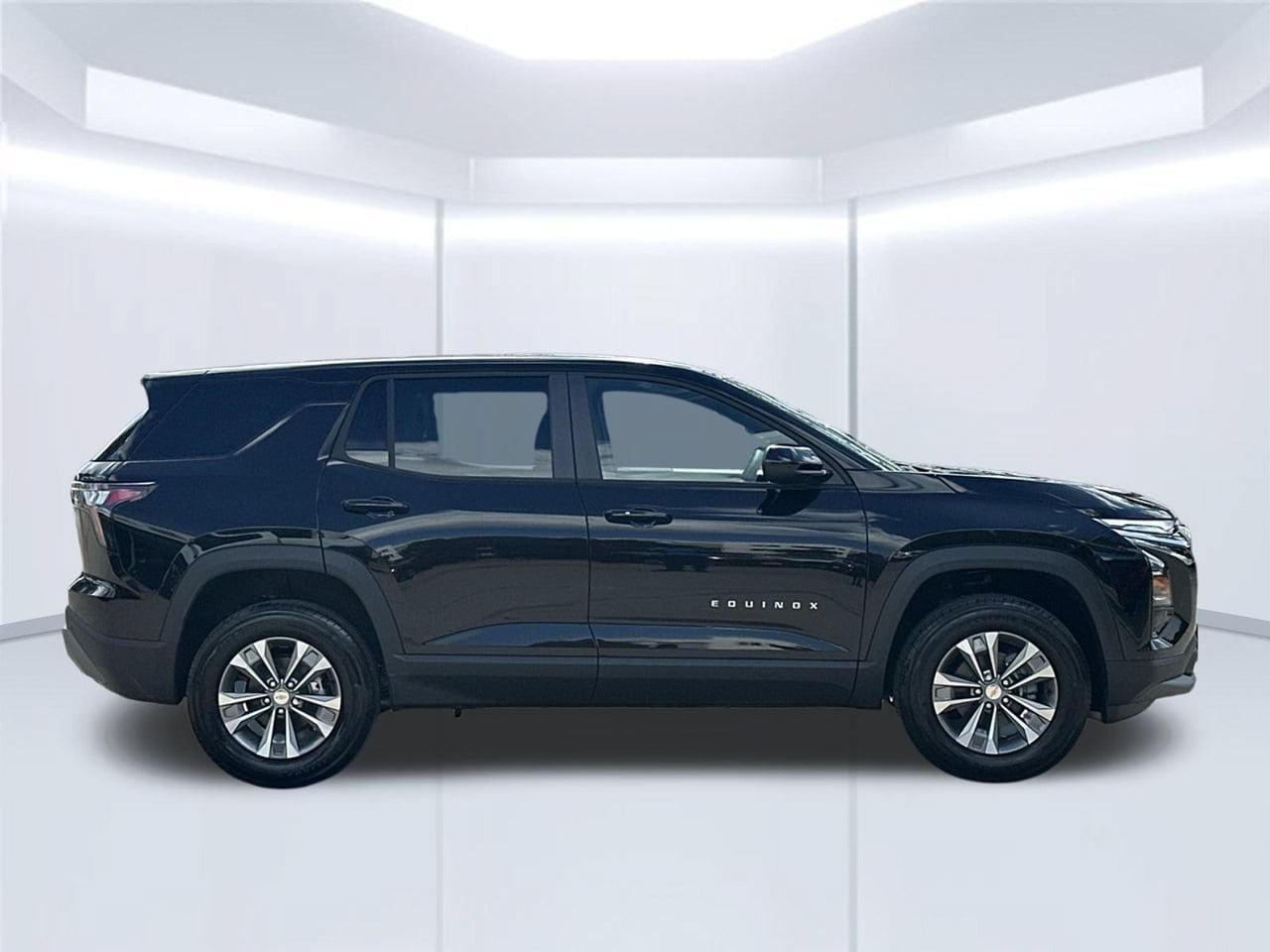 2027 Chevrolet Equinox LT - Photo 7
