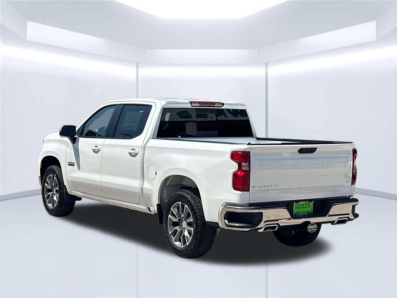 2026 Chevrolet Silverado 1500 LT Truck, photo 4