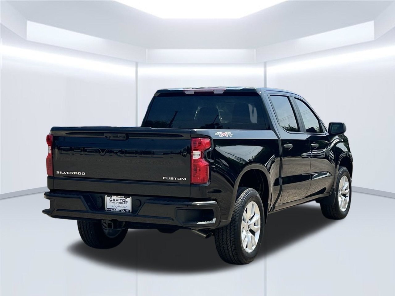2026 Chevrolet Silverado 1500 Custom - Photo 8