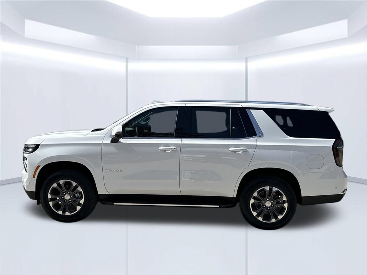 2026 Chevrolet Tahoe LT SUV, photo 3