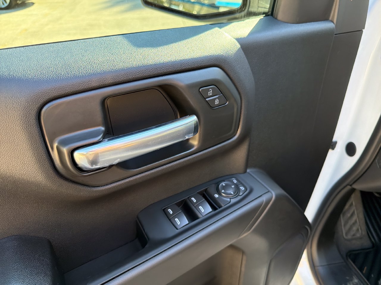 2026 Chevrolet Silverado 1500 Custom - Photo 11