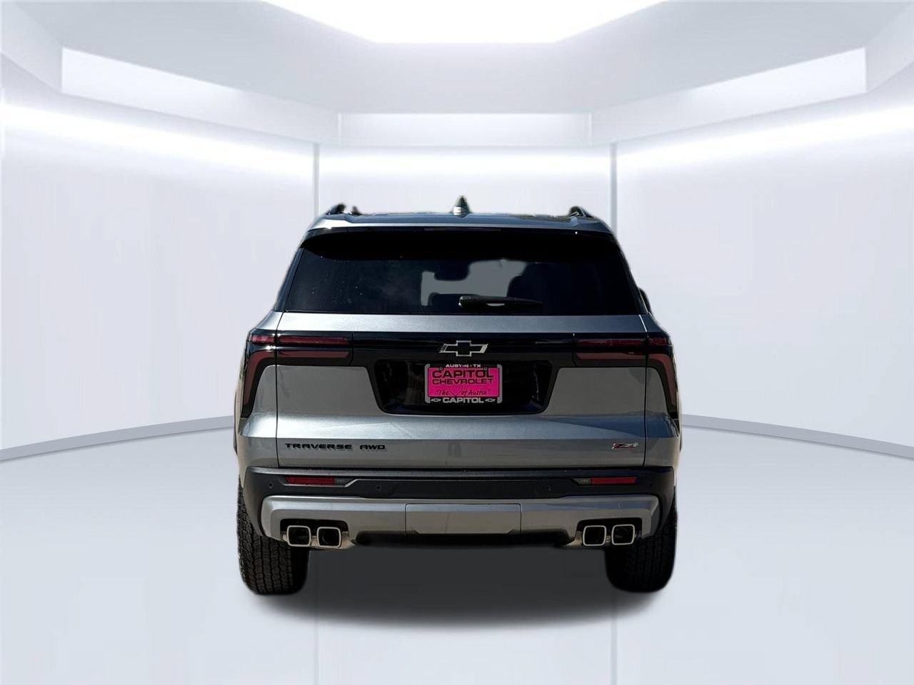 2027 Chevrolet Traverse Z71 SUV, photo 4