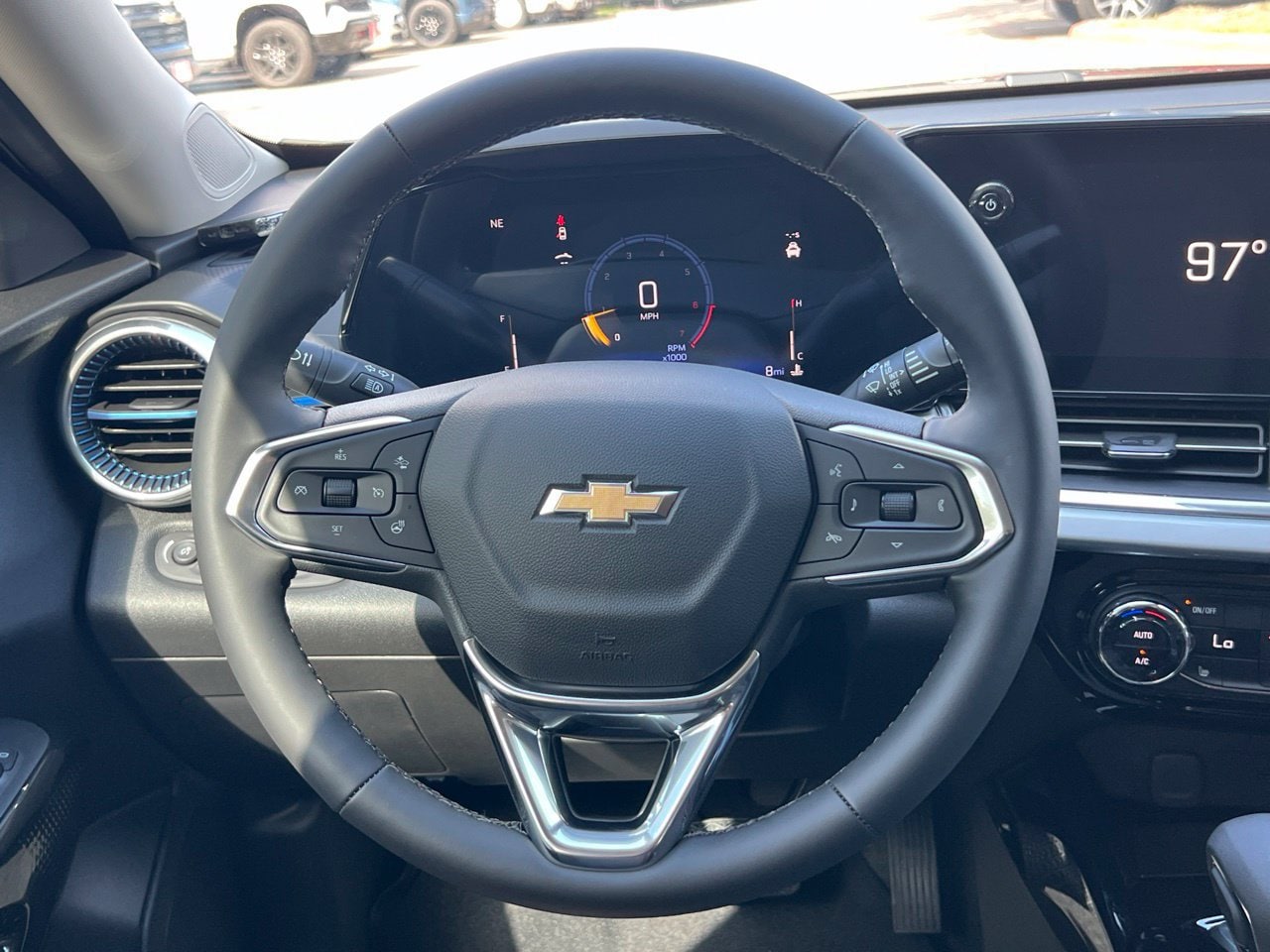 2026 Chevrolet Trax LT - Photo 15