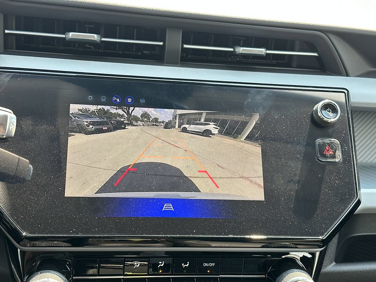 2027 Chevrolet Bolt LT - Photo 18