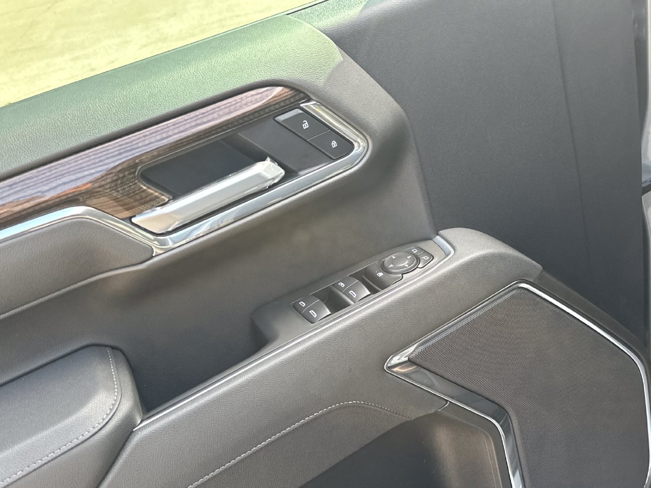 2026 Chevrolet Silverado 1500 LT - Photo 11