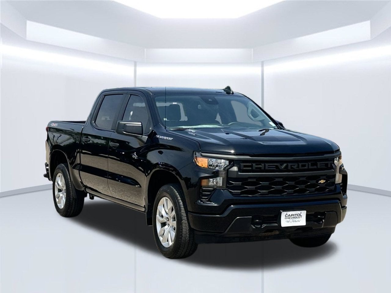2026 Chevrolet Silverado 1500 Custom - Photo 10