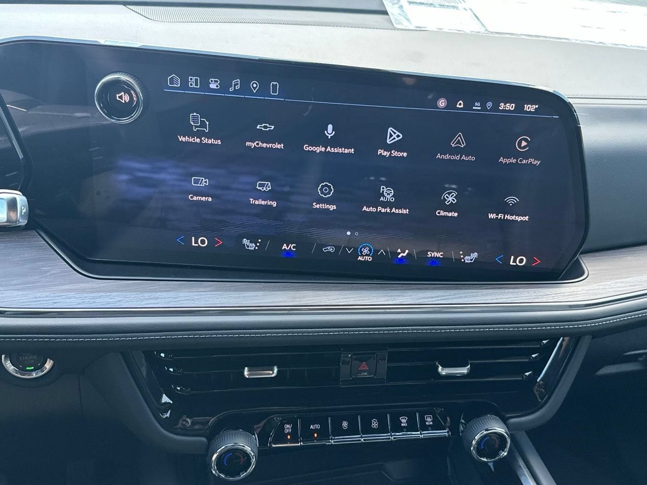 2026 Chevrolet Suburban LT SUV, photo 19