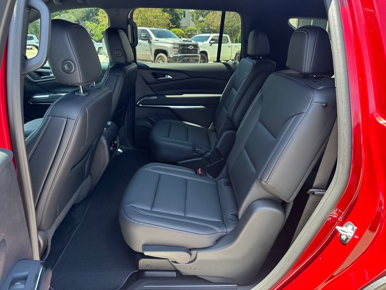 2027 Chevrolet Traverse LT - Photo 27