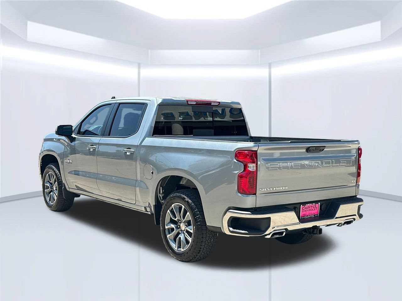 2026 Chevrolet Silverado 1500 LT Truck, photo 3
