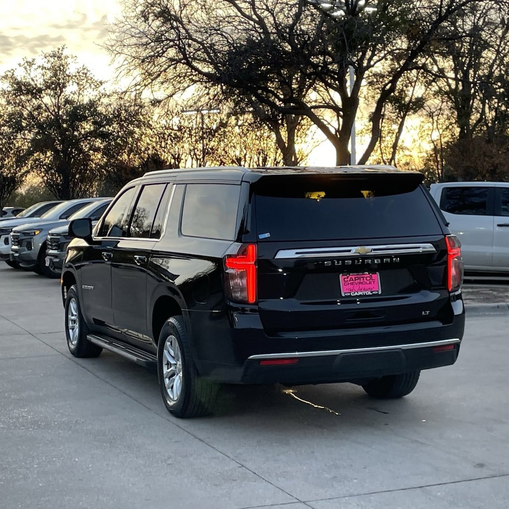 Used 2024 Chevrolet Suburban LT SUV