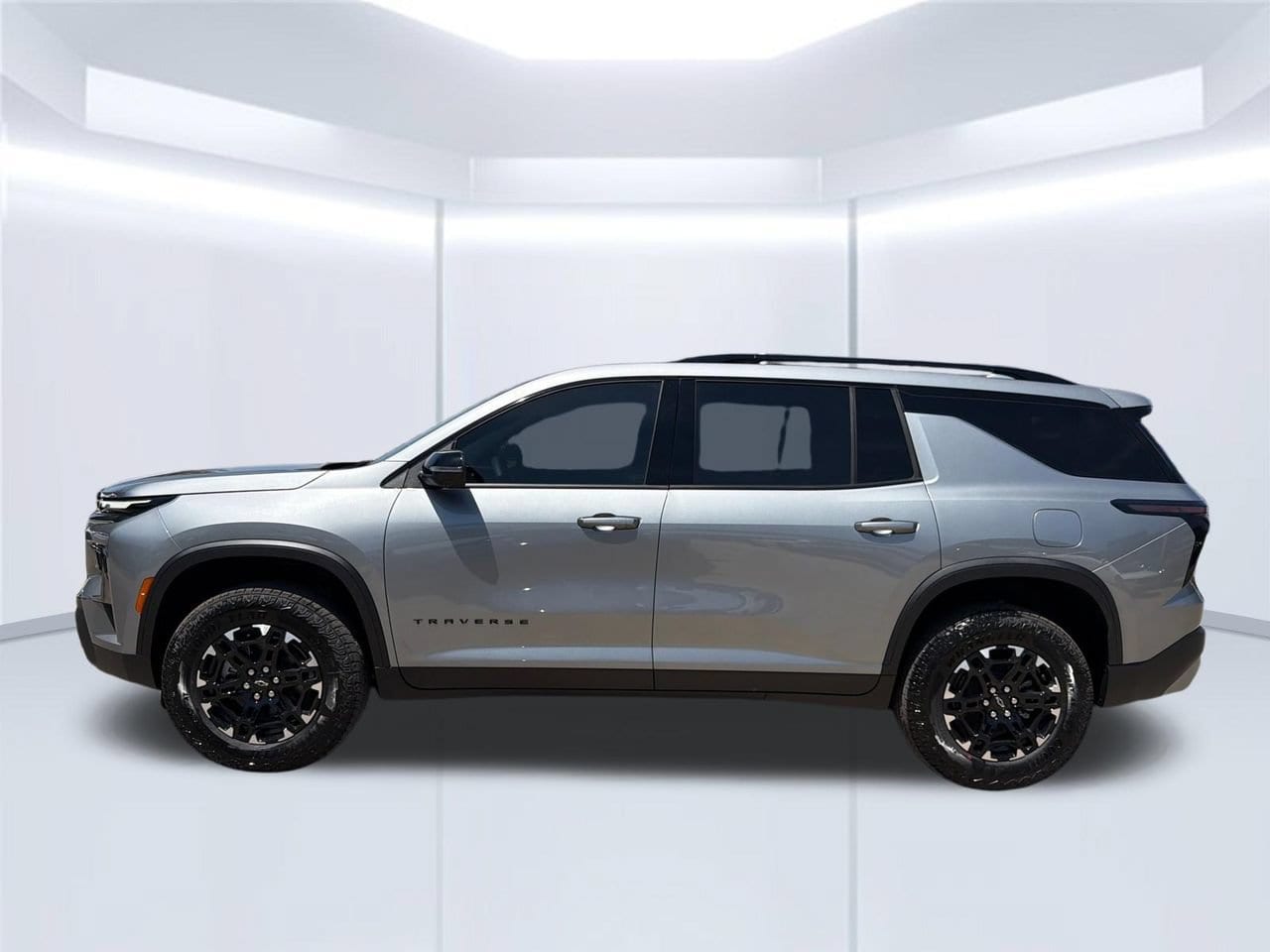 2027 Chevrolet Traverse Z71 SUV, photo 2