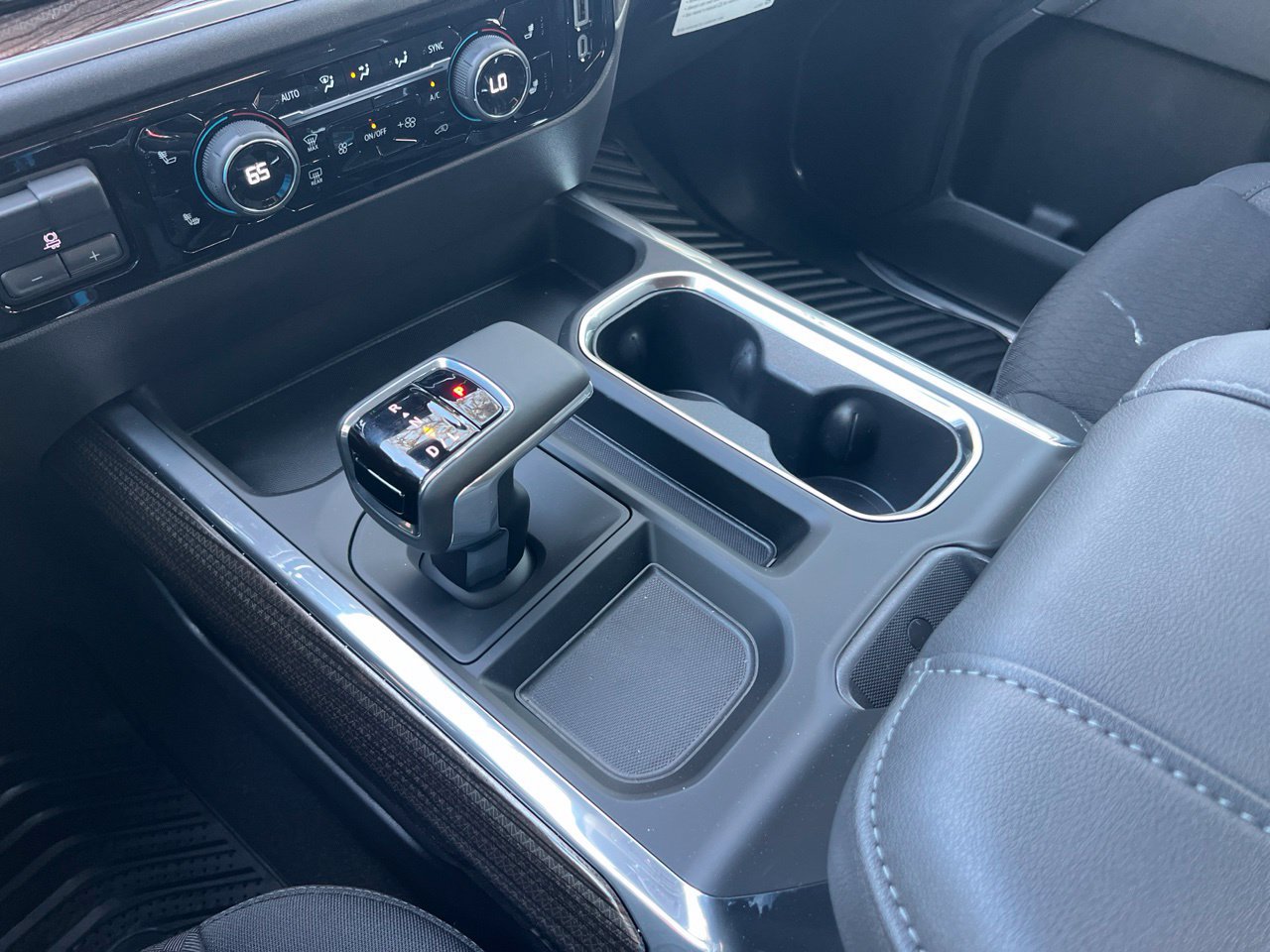 2026 Chevrolet Silverado 1500 LT - Photo 24