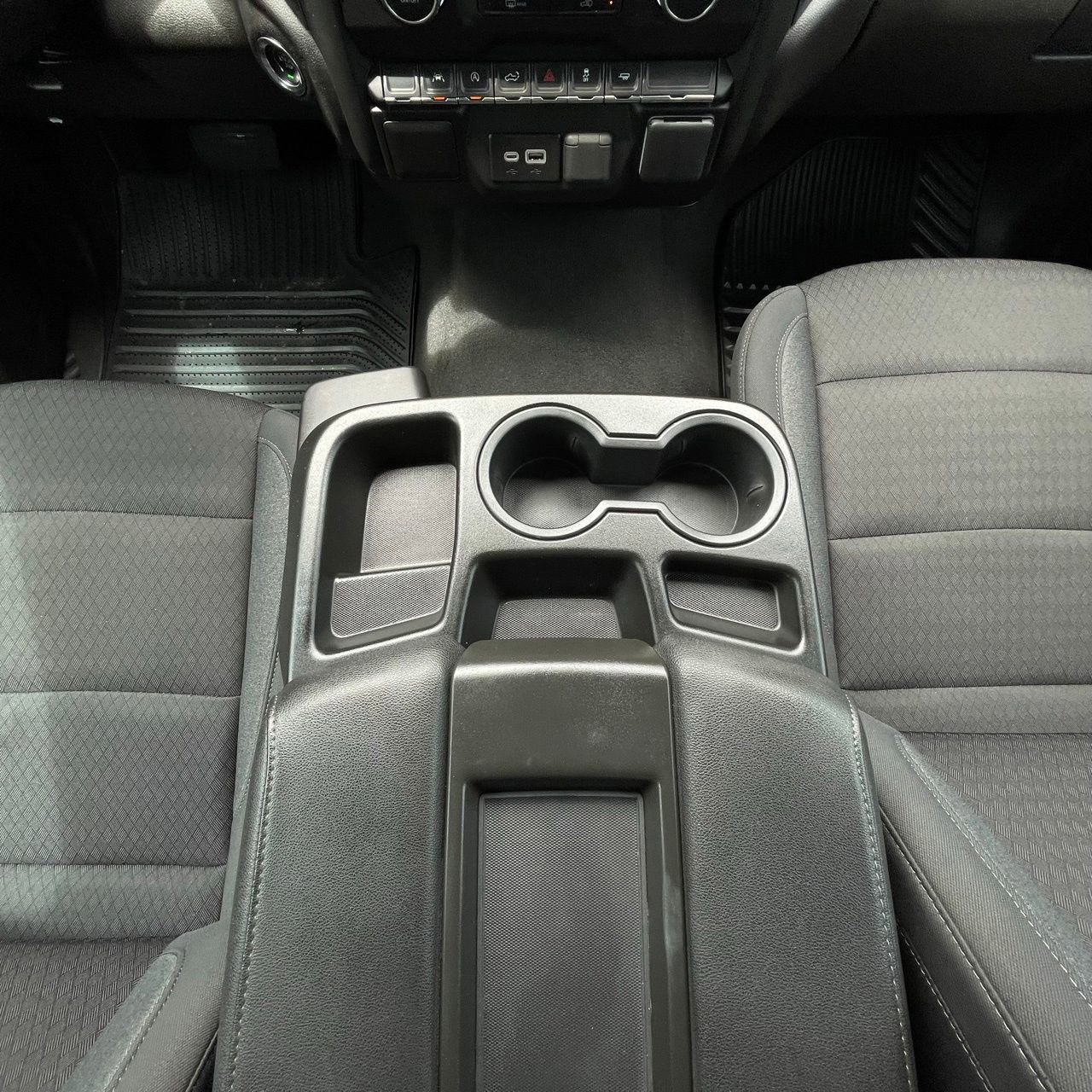 2024 Chevrolet Silverado 1500 Custom - Photo 20