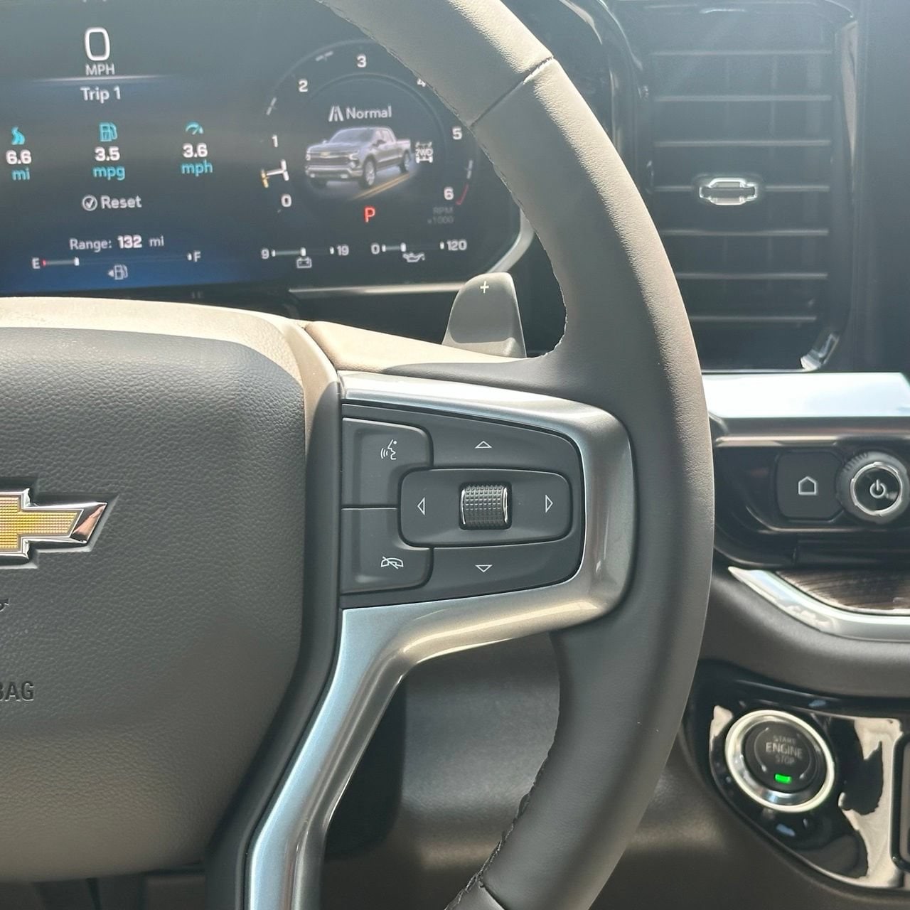 2026 Chevrolet Silverado 1500 LT Truck, photo 18