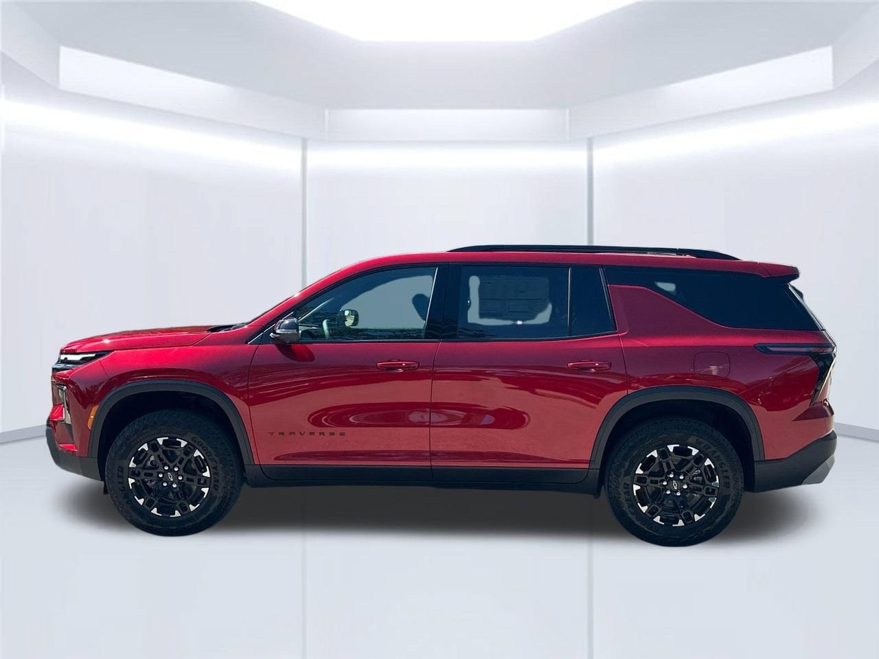 2027 Chevrolet Traverse Z71 SUV, photo 2