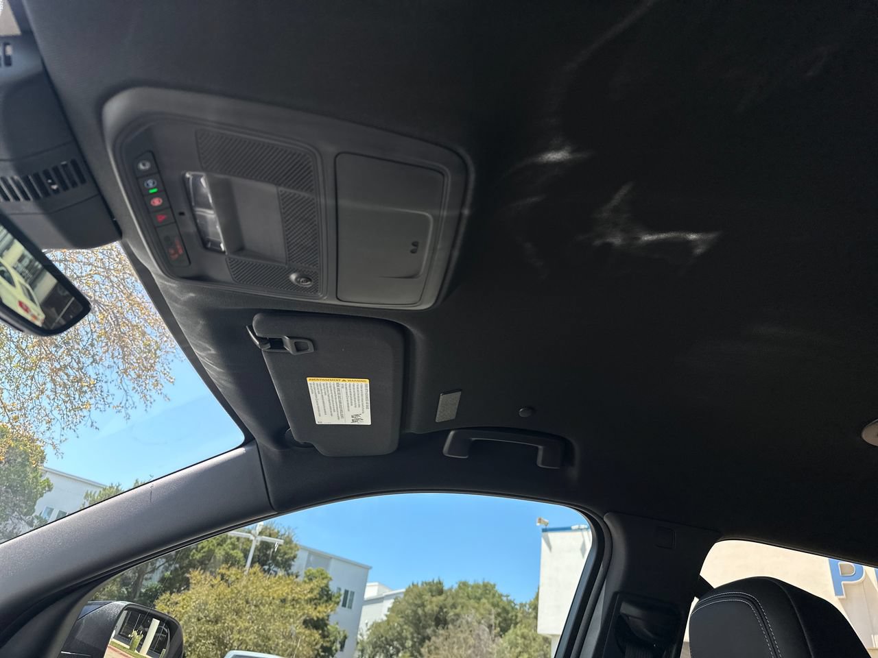 2027 Chevrolet Traverse LT - Photo 18