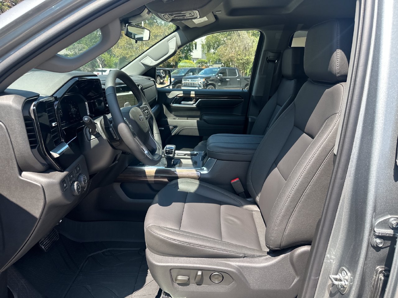 2026 Chevrolet Silverado 1500 RST Truck, photo 9