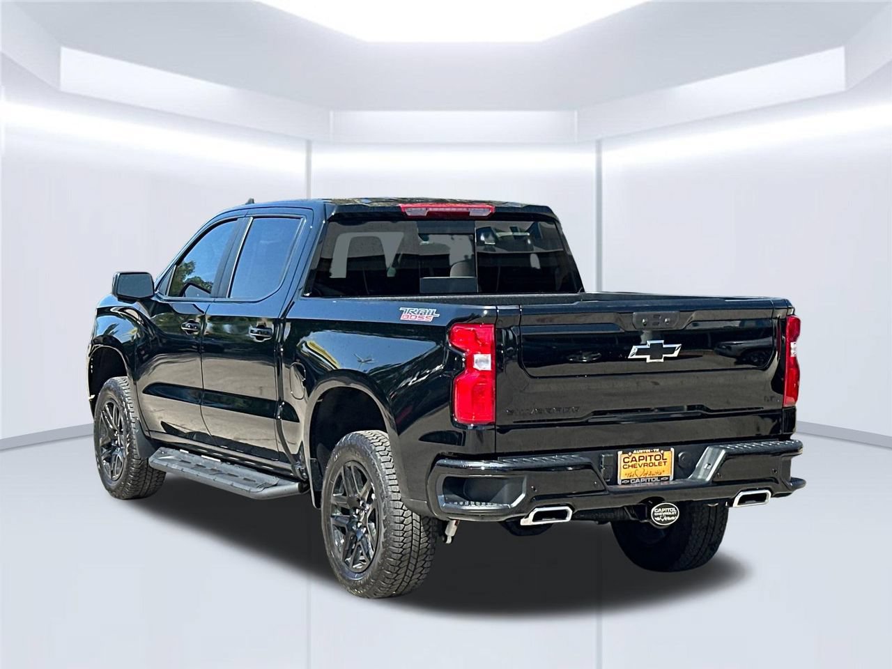 2026 Chevrolet Silverado 1500 LT Trail Boss, photo 3
