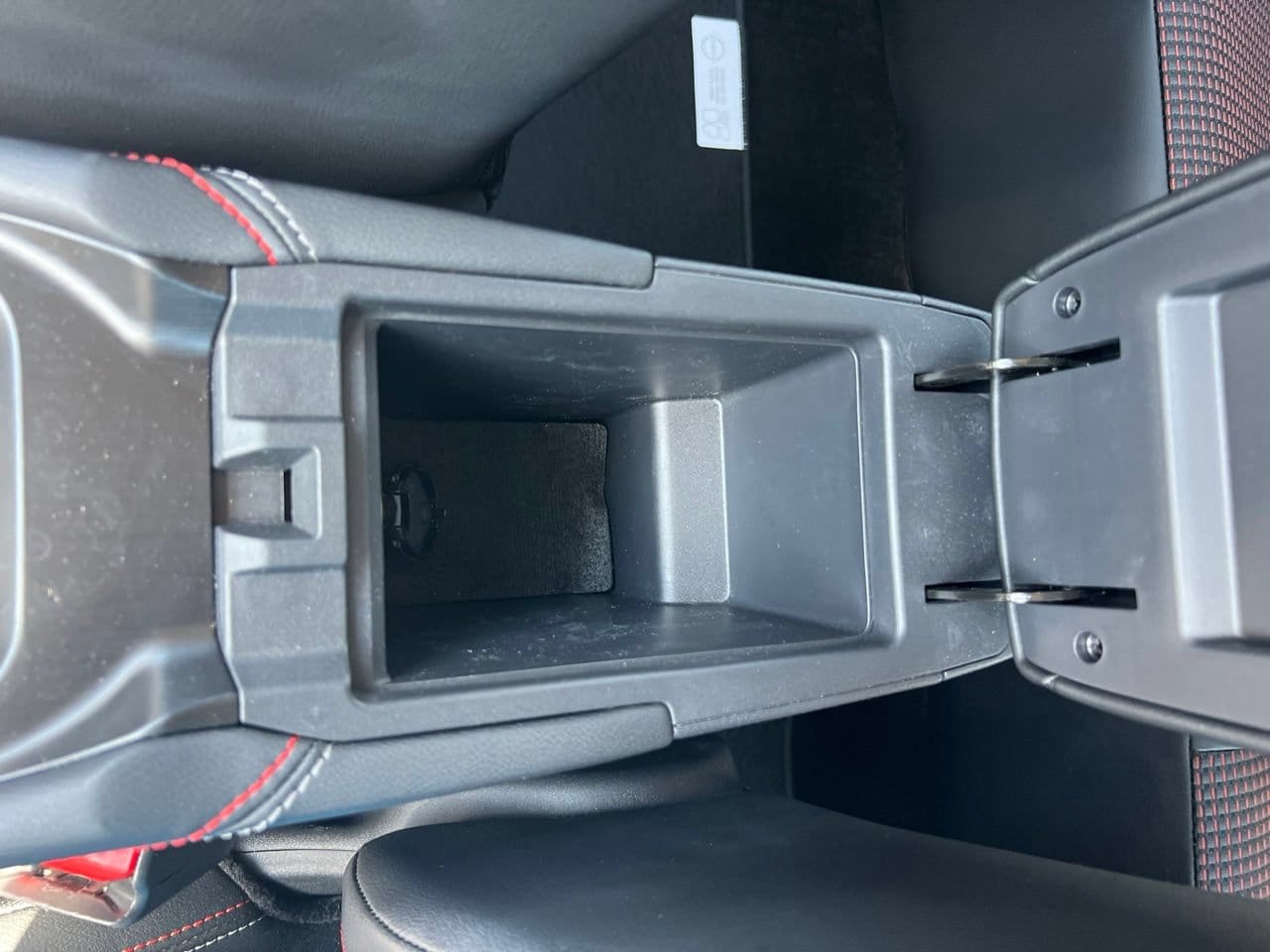 2025 Nissan Kicks SR AWD - Photo 22