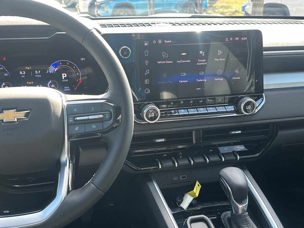 2026 Chevrolet Colorado LT - Photo 14