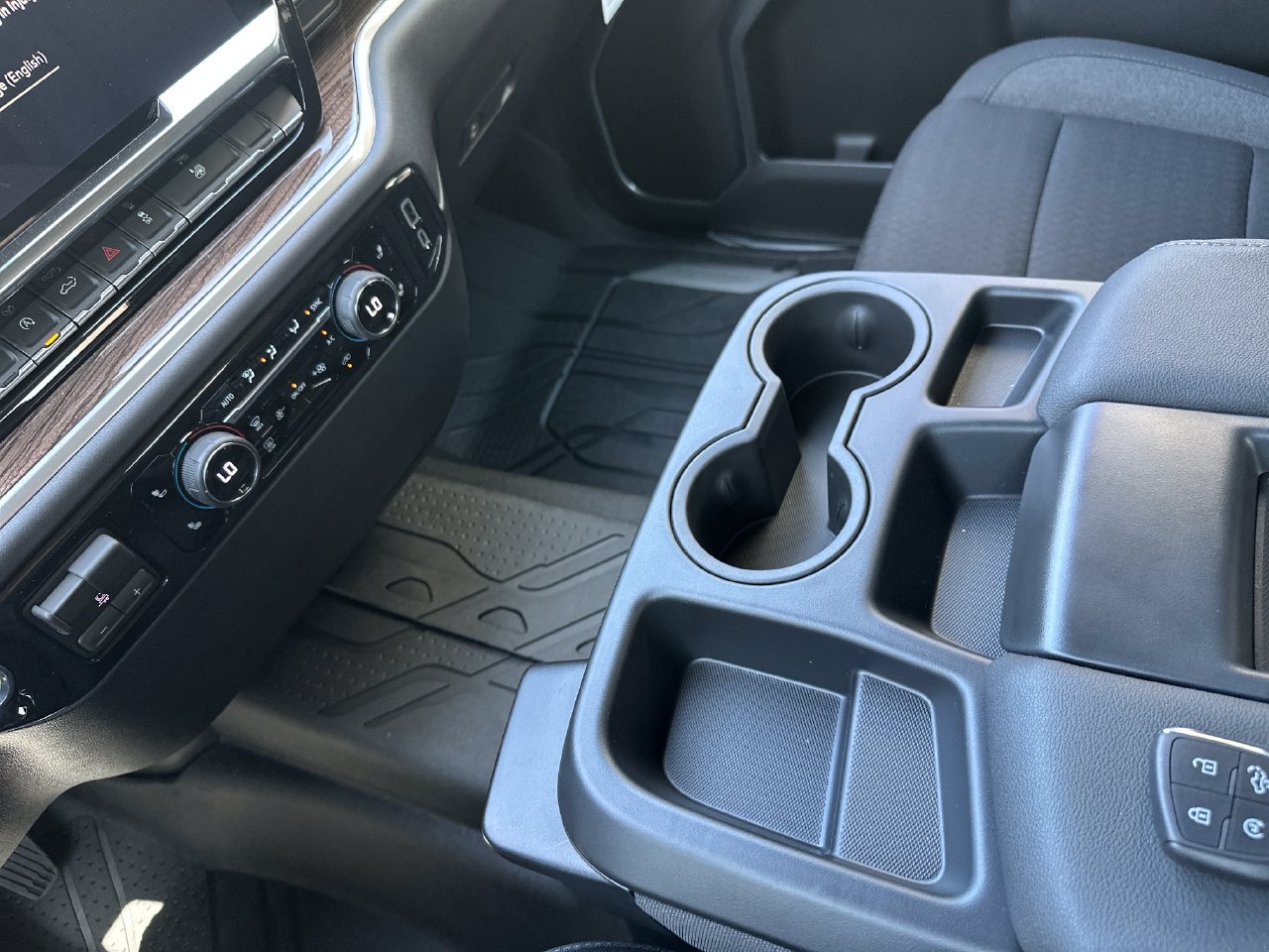 2026 Chevrolet Silverado 1500 RST - Photo 10