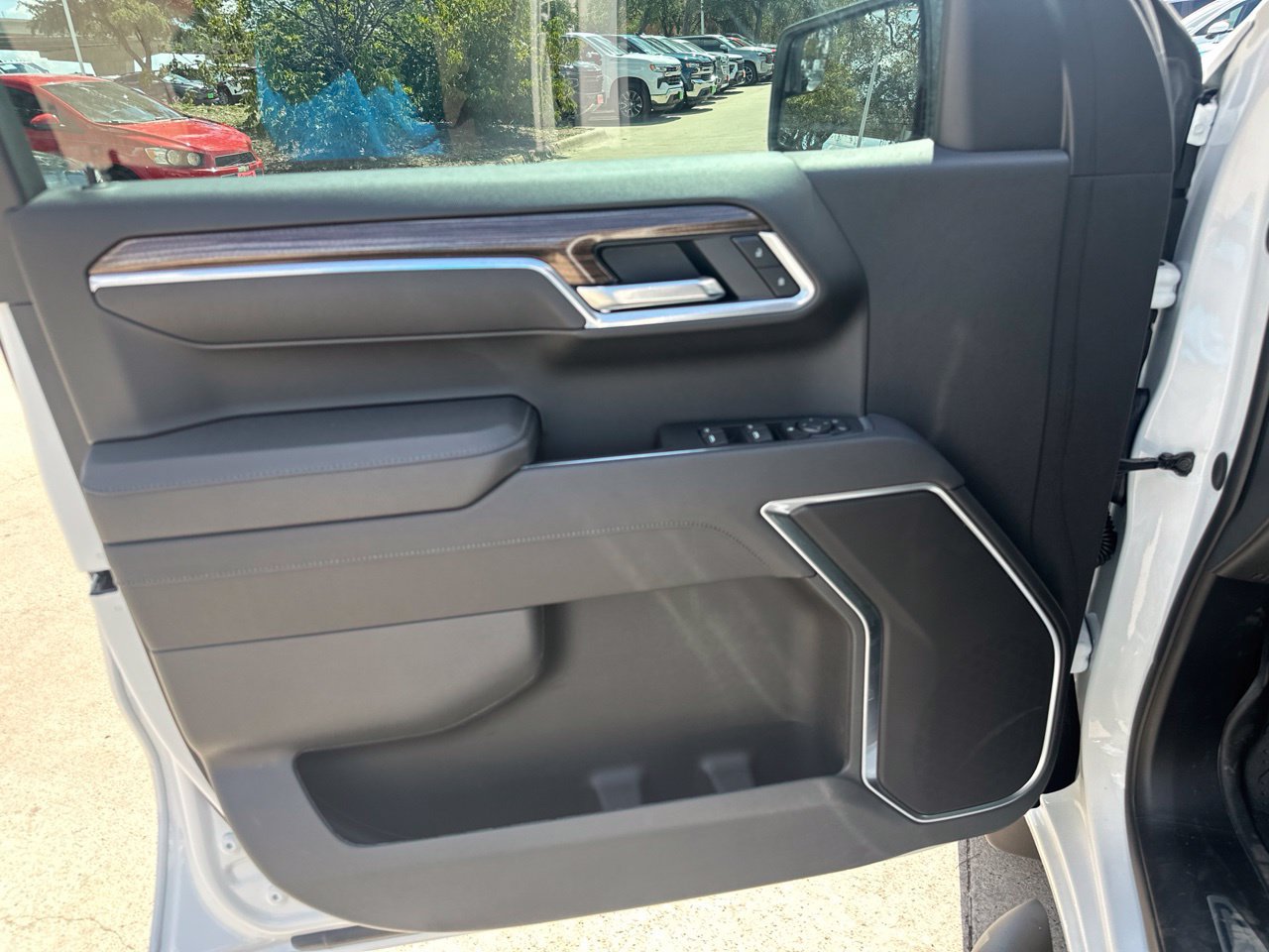 2026 Chevrolet Silverado 1500 RST - Photo 11