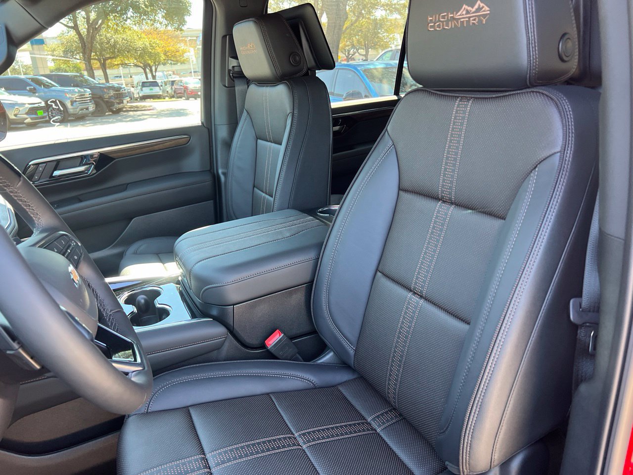 2026 Chevrolet Suburban High Country SUV, photo 11