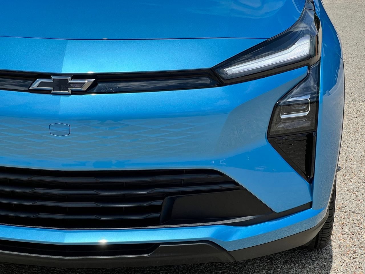 2027 Chevrolet Bolt LT - Photo 13