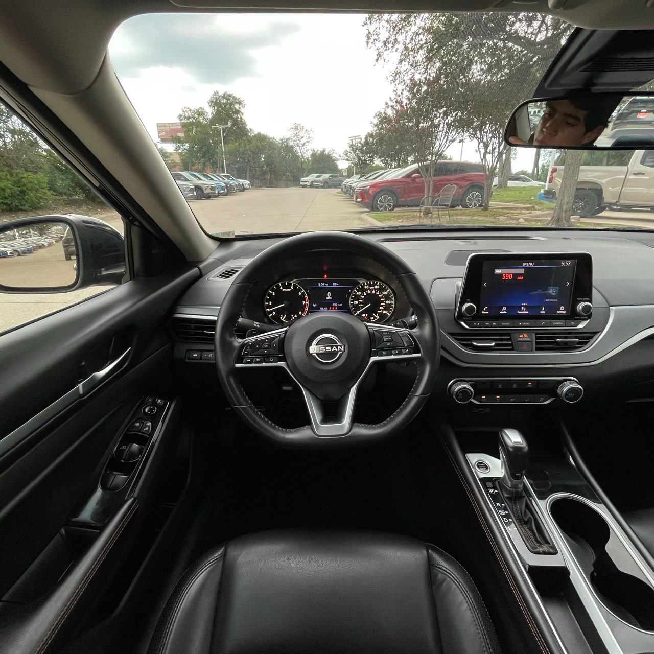 2024 Nissan Altima SR - Photo 12