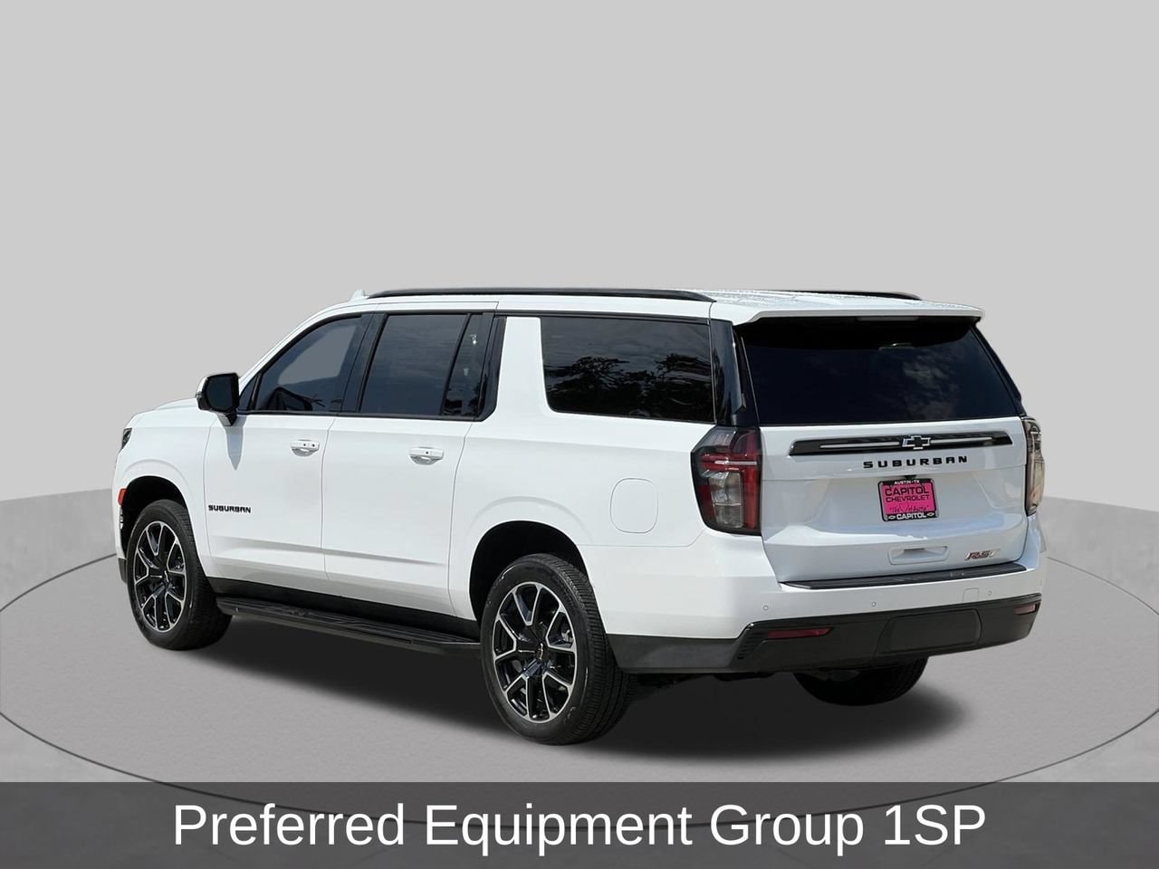 2024 Chevrolet Suburban RST - Photo 3