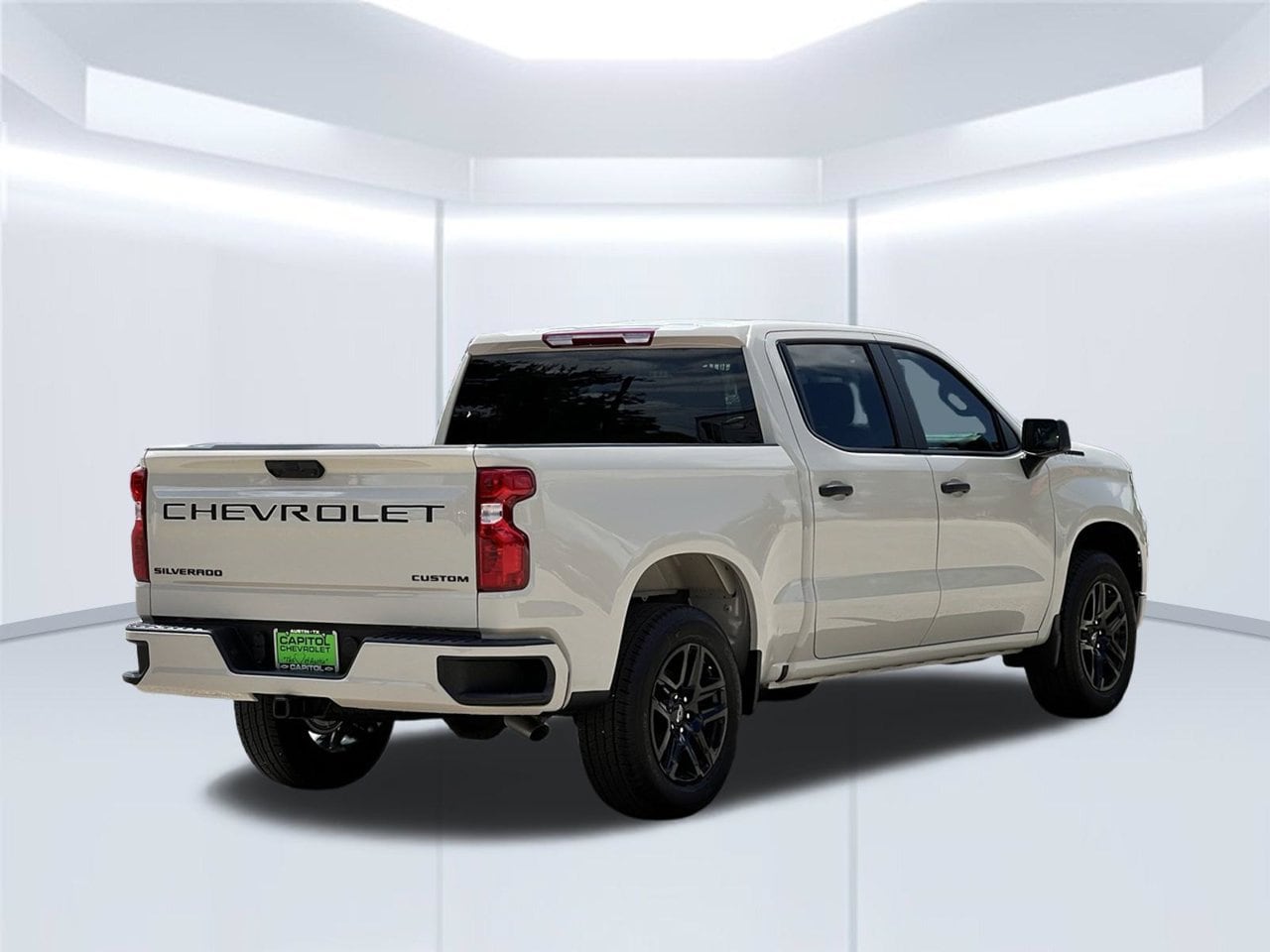 2026 Chevrolet Silverado 1500 Custom - Photo 8
