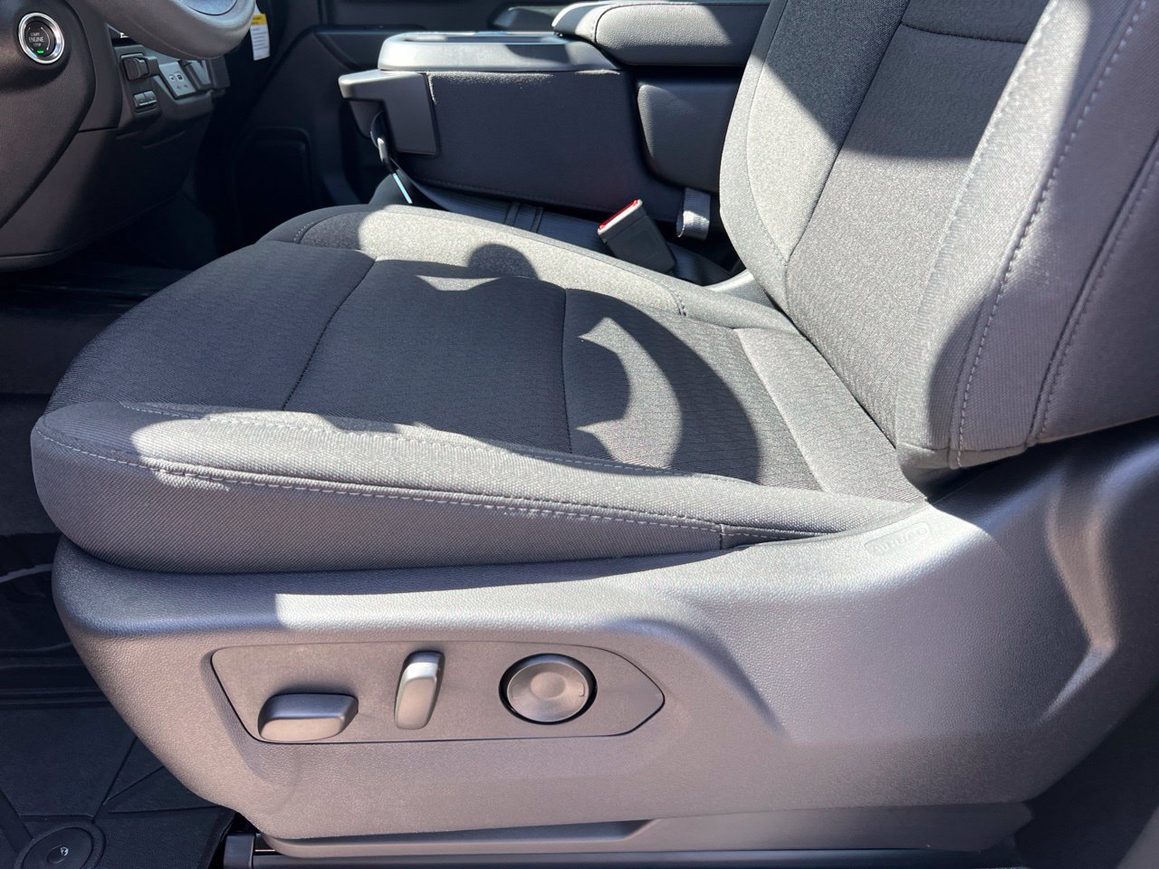 2026 Chevrolet Silverado 1500 Custom - Photo 11