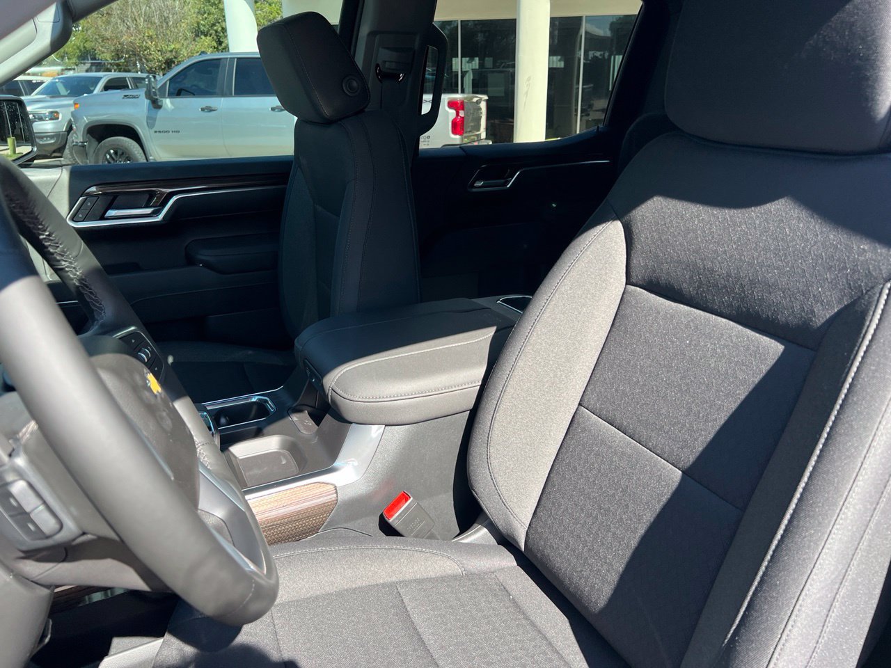 2026 Chevrolet Silverado 1500 LT - Photo 11