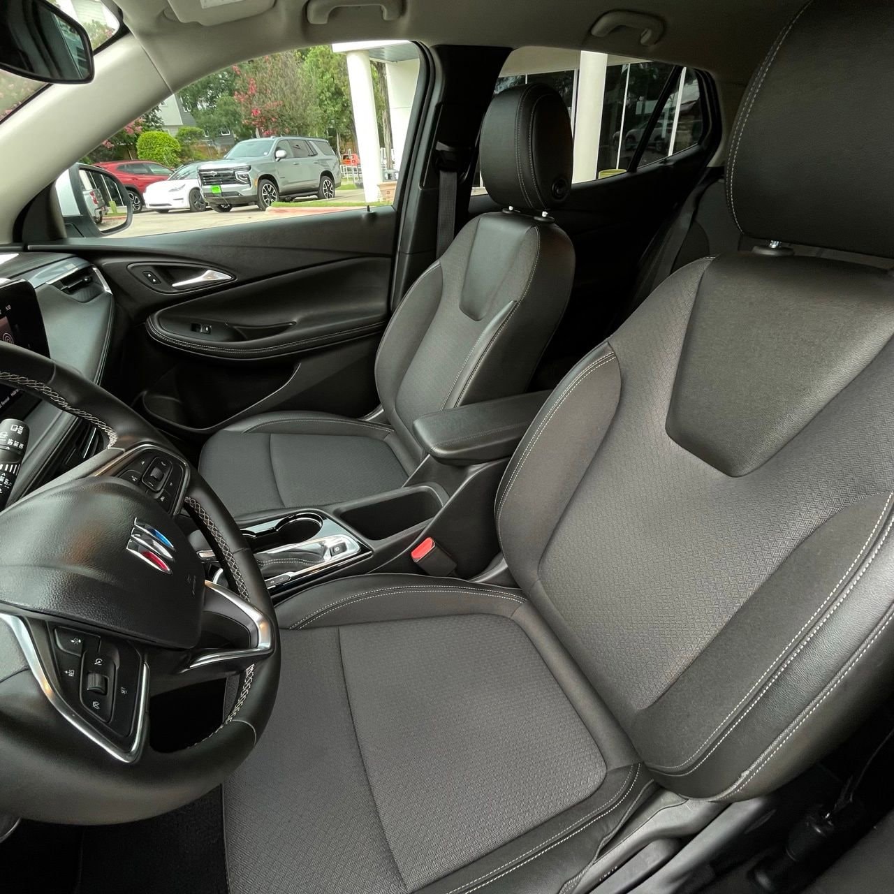 2025 Buick Encore GX Preferred - Photo 21