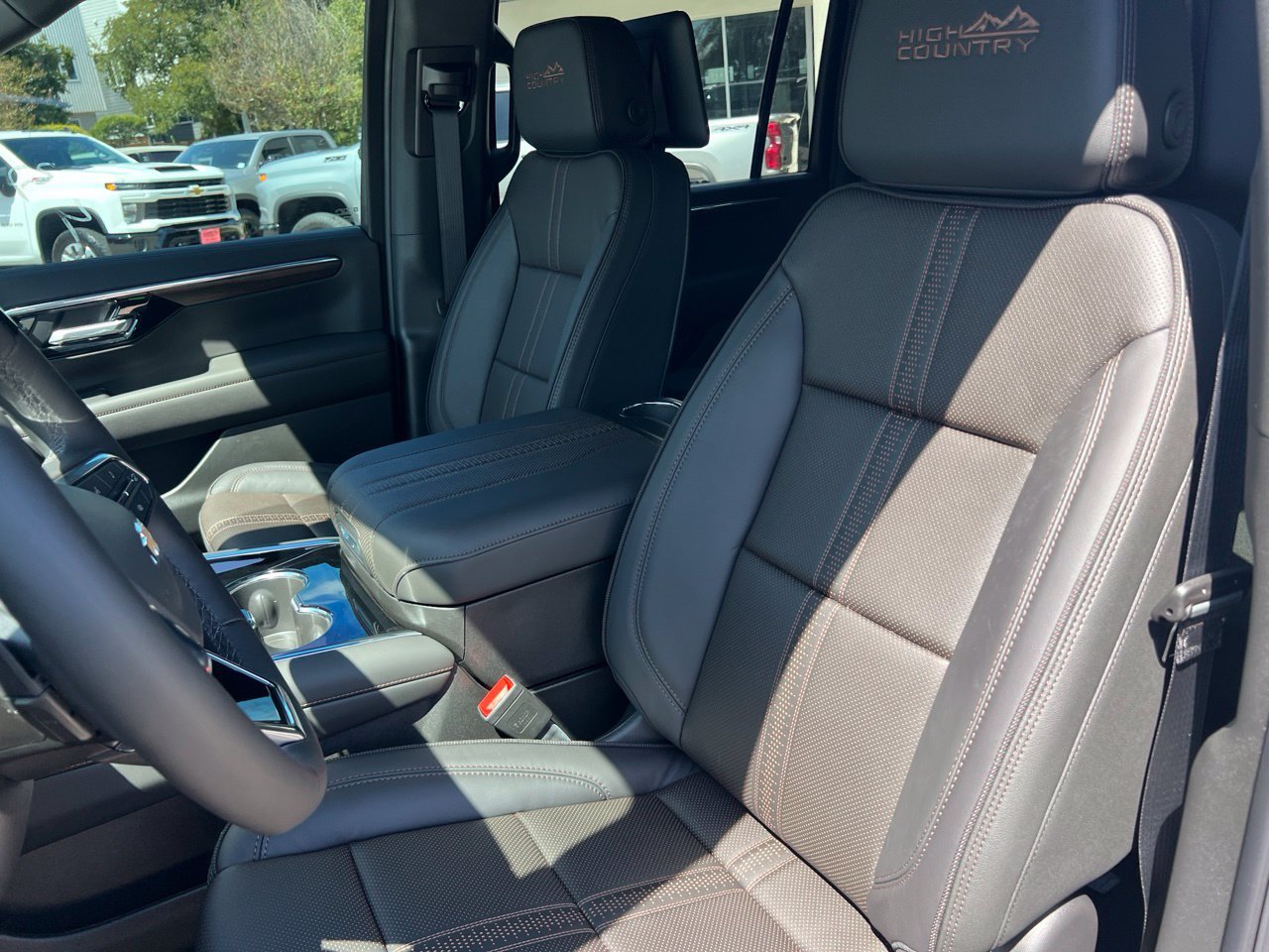 2026 Chevrolet Suburban High Country SUV, photo 11
