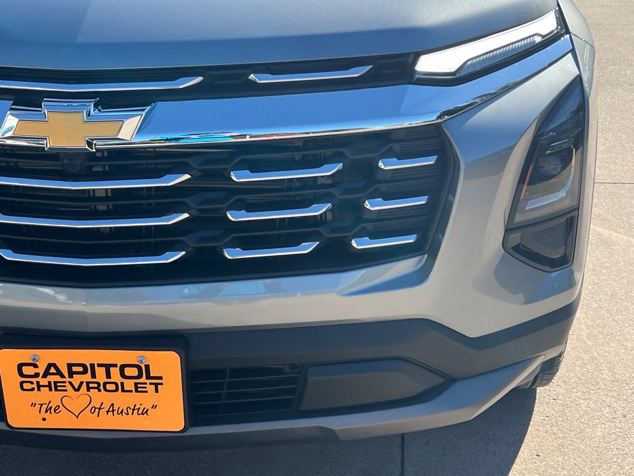 2027 Chevrolet Equinox LT, photo 10