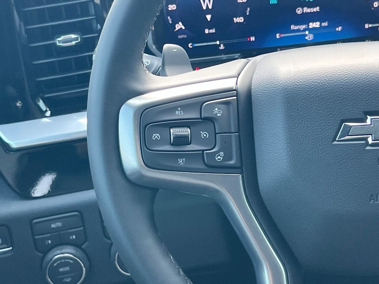 2026 Chevrolet Silverado 1500 RST - Photo 18