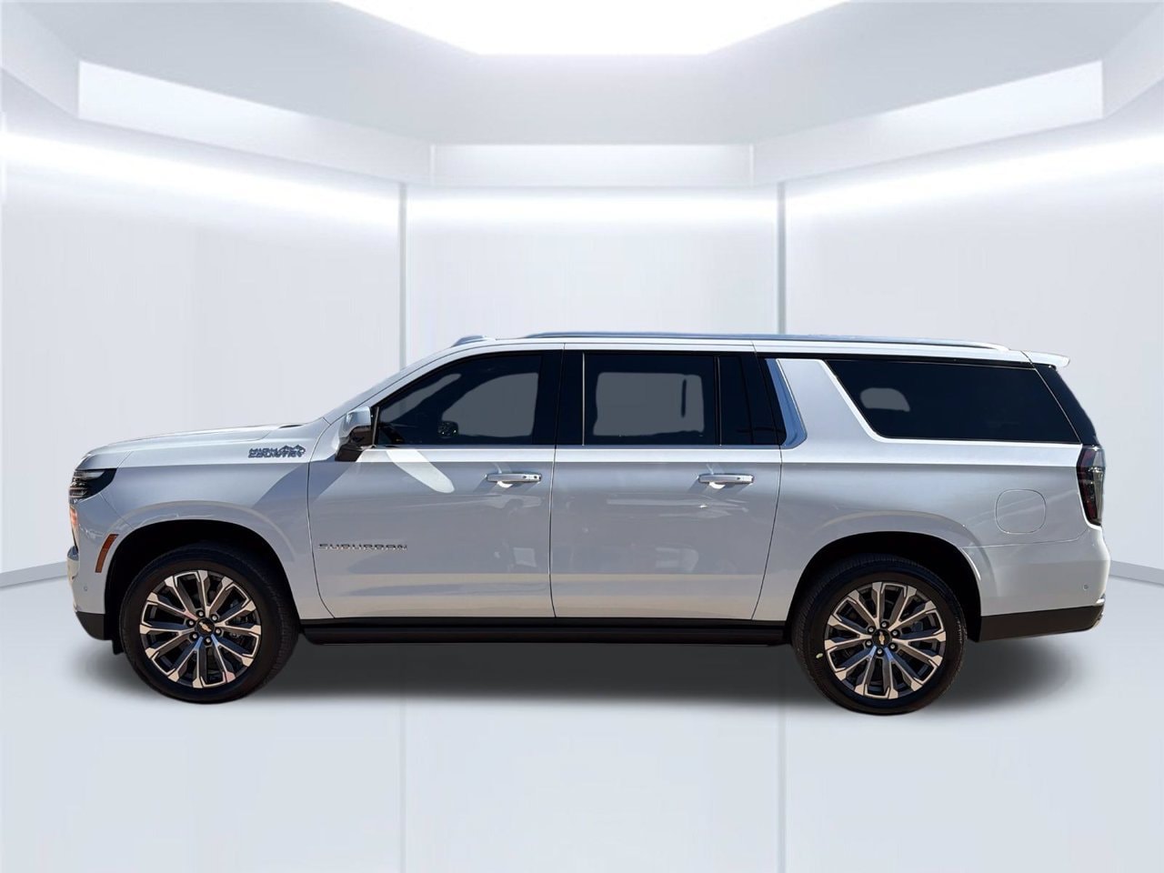 2026 Chevrolet Suburban High Country SUV, photo 3